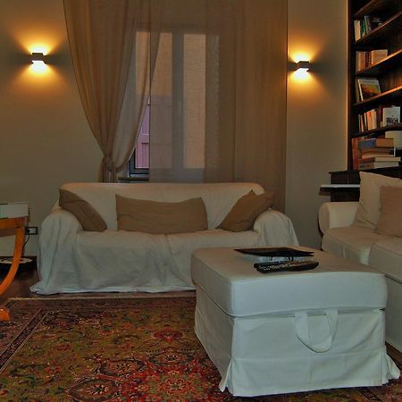 Homebo La Finestrella Apartment Bologne Extérieur photo