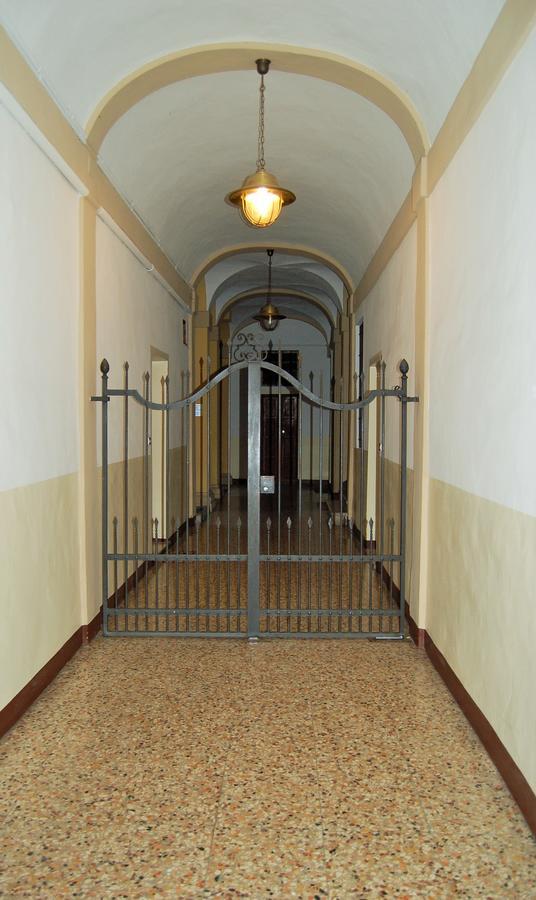 Homebo La Finestrella Apartment Bologne Extérieur photo